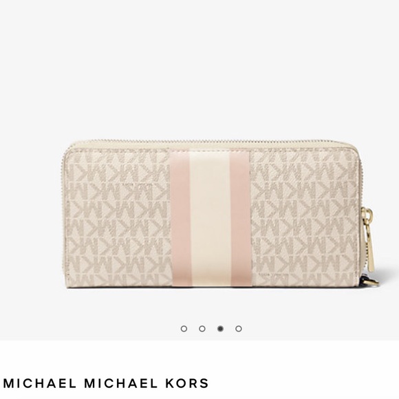 Michael Kors wristlet wallet - Picture 9 of 11